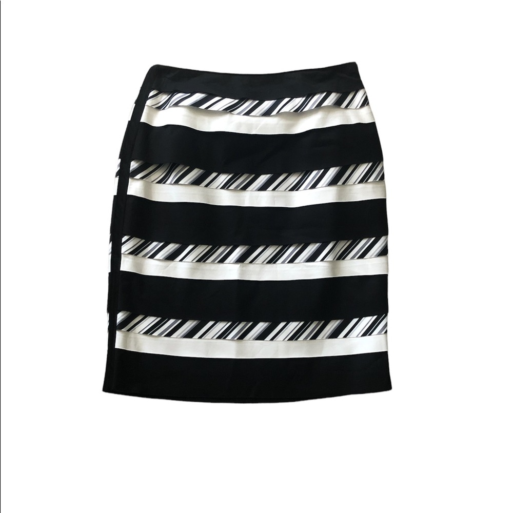 White House Black Market Bumble Bee Pencil Skirt
